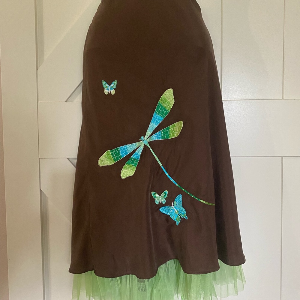 NWOT Allison Taylor silk dragon fly skirt.